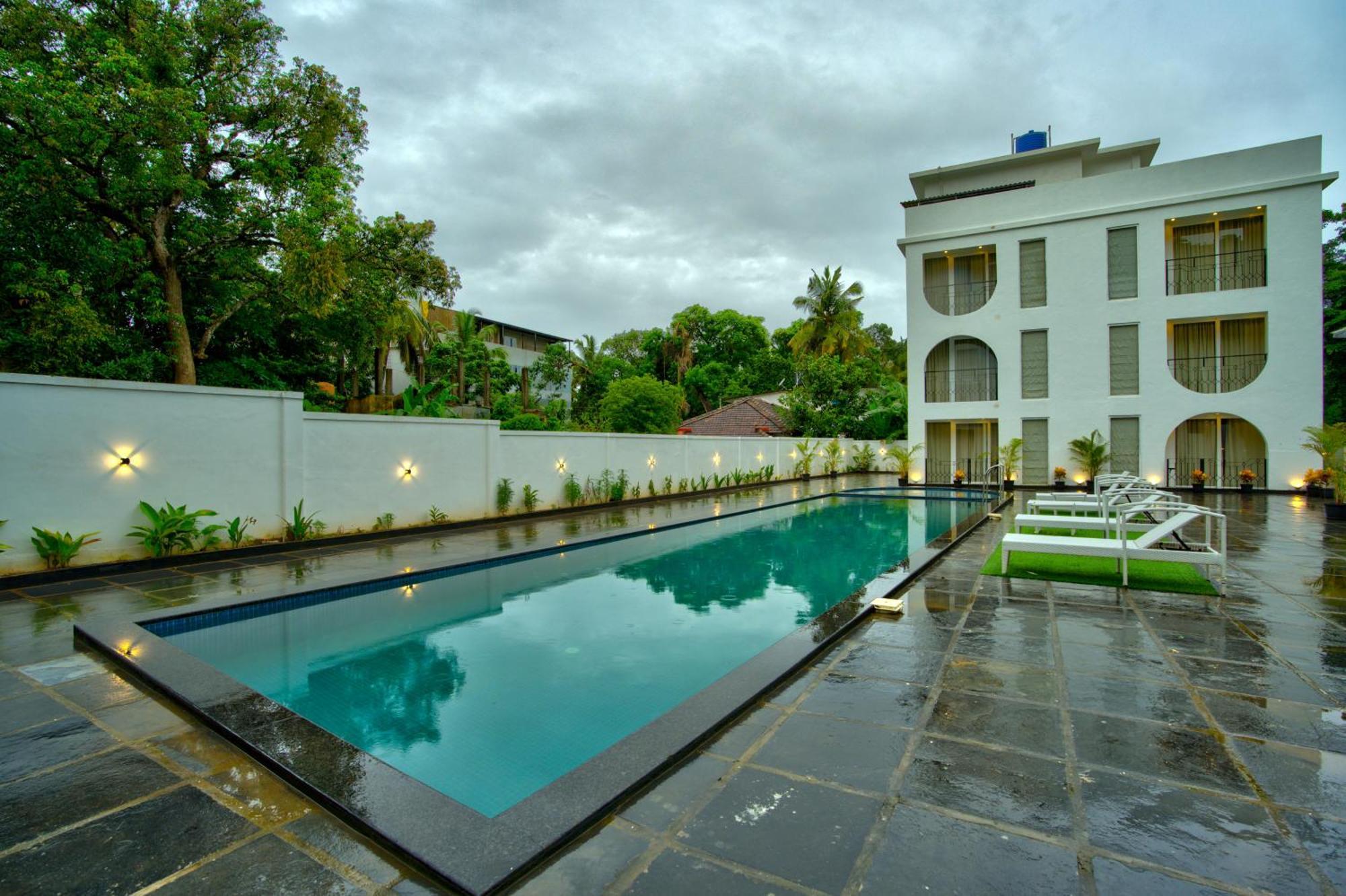巴加 Goa Courtyard By The Porto Arpora酒店 外观 照片